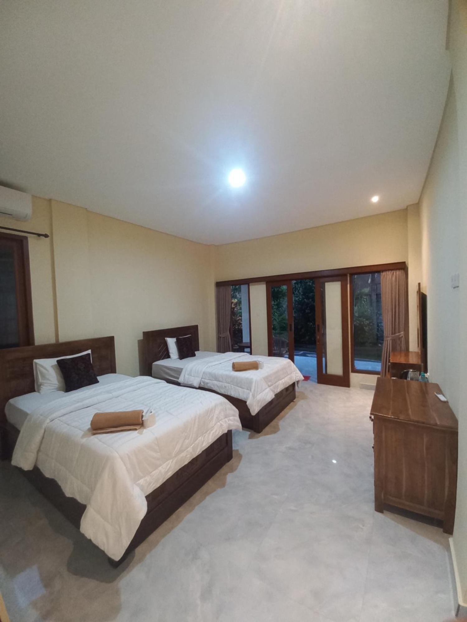 Agung Trisna Bungalows Ubud Esterno foto