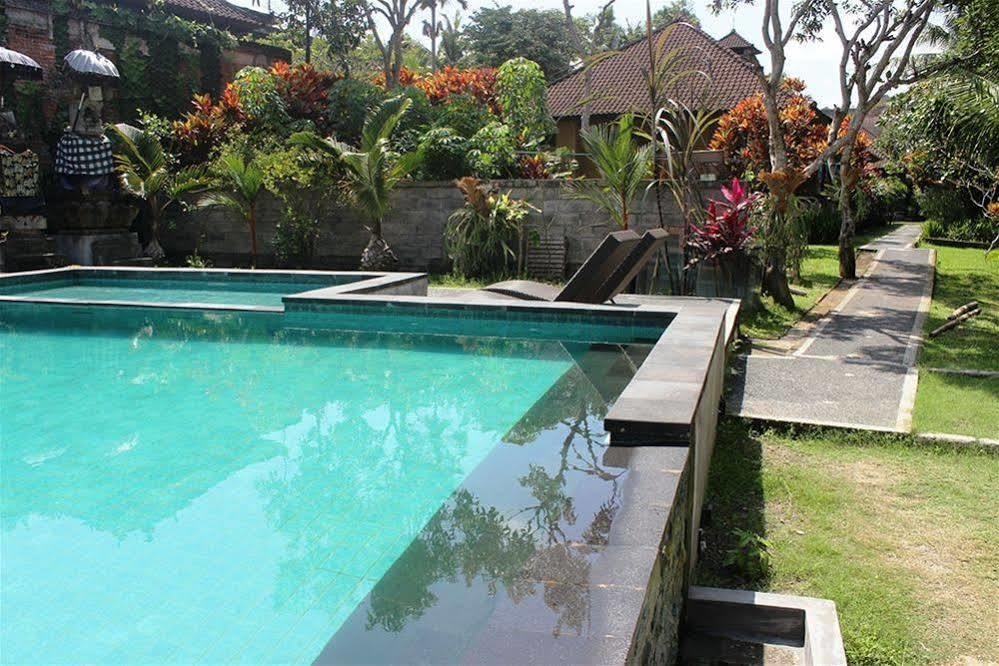 Agung Trisna Bungalows Ubud Esterno foto