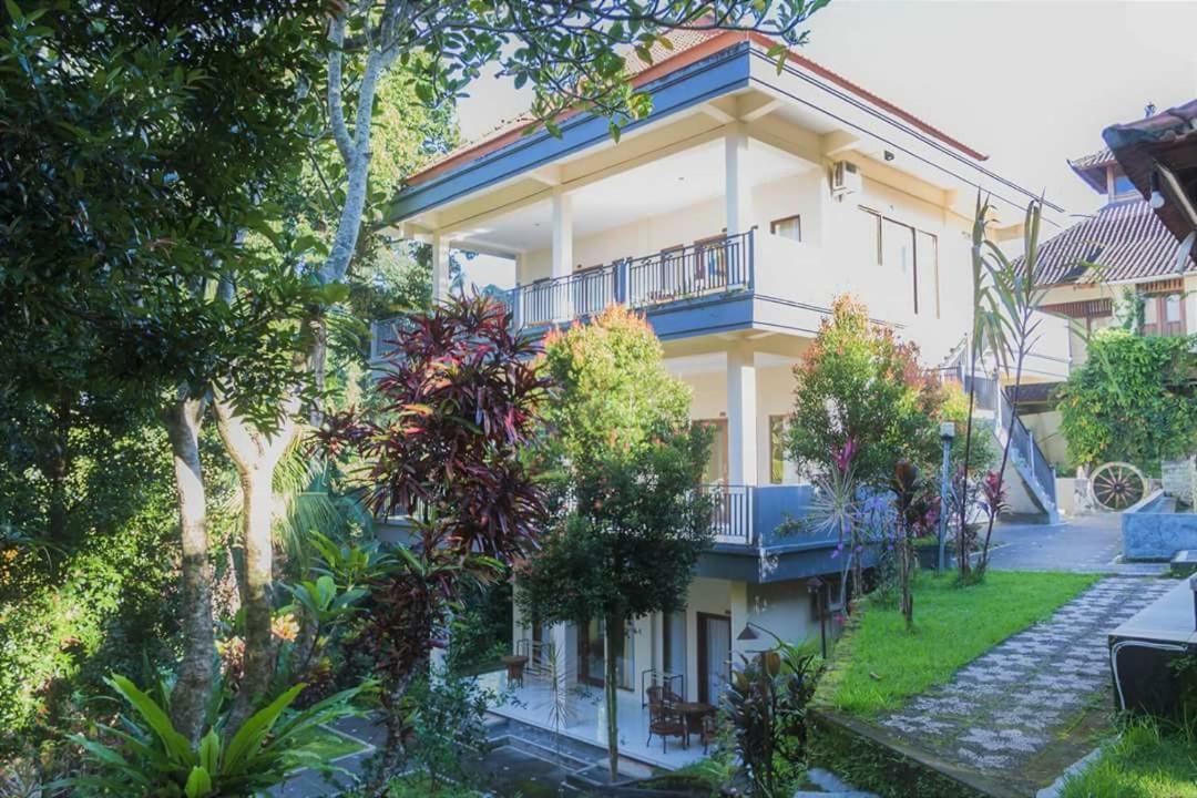 Agung Trisna Bungalows Ubud Esterno foto